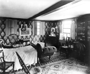 Interior view of the Dorothy Quincy House, bedroom, Quincy, Mass.
