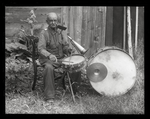 George Willey, the one-man band