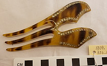 Comb, Ornamental