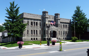 Adams Armory (1914): view of the front from across the street