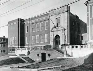 Phineas Bates School Annex, 426 Beech Street