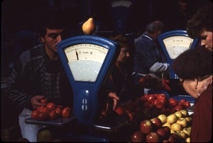 Merchant selling apples