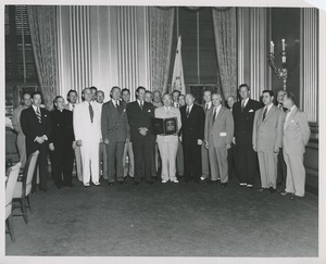 Harry S. Truman poses with the President's Committee on National Employ the Physically Handicapped Week