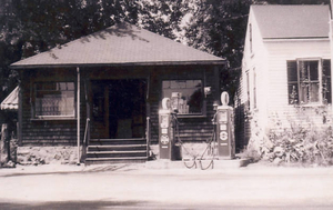 Benson's store--exterior