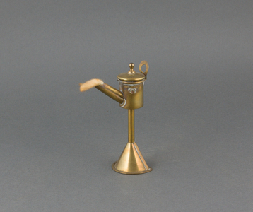 Miniature Spout Oil Lamp