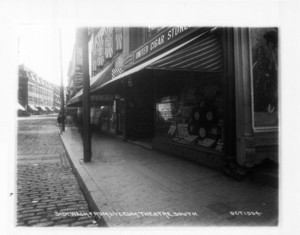 Sidewalk from Lyceum Theatre, south, 665 Washington St. west side, Boston, Mass., October 1904