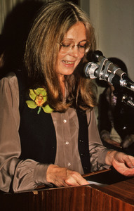 Gloria Steinem speaking at the Gala Benefit