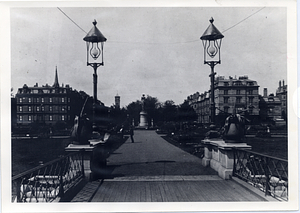 Bridge in Boston Public Garden