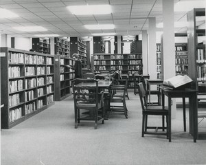 Jones Library Adult Reading Room