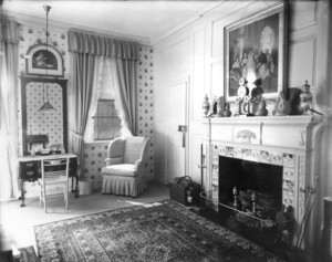 Francis Peabody House, "The Lindens," Danvers, Mass., Bedroom.