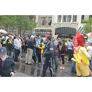 Crowd at "One Run" event in Boston (May 2013)