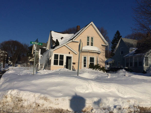 Season's greetings from the snow