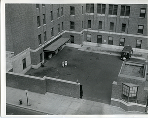 Boston City Hospital ambulance yard, Dowling Building