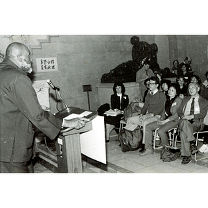 Mel King speaking at an unemployment insurance rally
