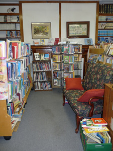 Windsor Free Public Library: interior view with seating and book stacks