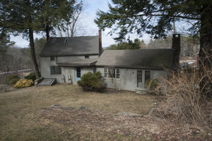 Sheffield House: post and beam house, Sheffield, Mass.