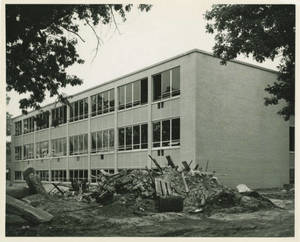 Schoo-Bemis Science Center construction, c. 1961