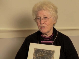 Carol Fligor at the Martha's Vineyard Mass. Memories Road Show: Video Interview