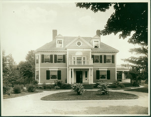 Exterior view of the Hubbard-Woodman House, Cambridge, Mass., undated