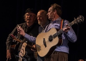 Pete Seeger (center) performing with Tom Paxton (left) and Livingston Taylor during sound check at the Earth Day concert
