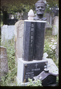 Bust on grave