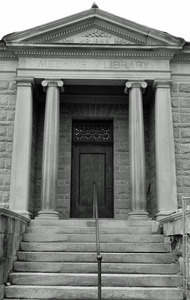 Meekins Public Library: close-up of front entrance