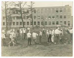 Students clearing the land at the Construction Site of Weiser Hall, 1921