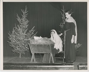 Performers in Christmas pageant