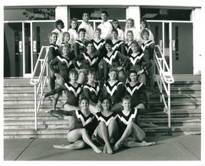 1991-1992 Springfield College women's gymnastics team portrait