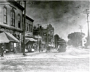 Chelsea St. from Everett Square