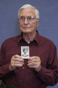 Francis Barry at the Reading Mass. Memories Road Show