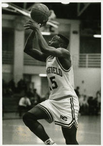 SC Basketball player, Ramses Kelly, taking a shot