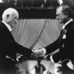 Joseph Murray receiving the Nobel Prize