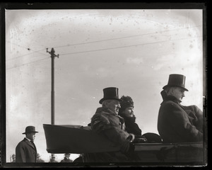 Woodrow Wilson's return from the Paris Peace Conference: Wilson, his wife, and other dignitaries riding in their car