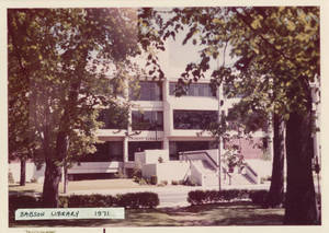 Front of Babson Library, 1971
