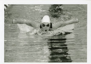 Mary Boiczyk swimming