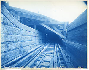 Pleasant Street temporary incline