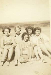 Stoneham girls, Hampton Beach, NH