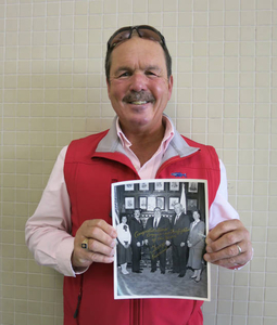 Earl Morrill at the Amesbury Mass. Memories Road Show