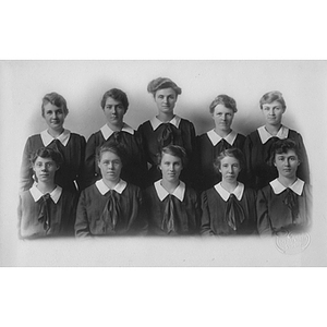 Boston School of Physical Education's first graduating class in 1915