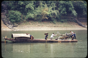 Boat hauling tractor