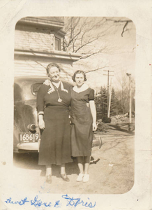 My great aunt Jean Cronin and my mother at Bell House