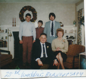 25th anniversary family photo
