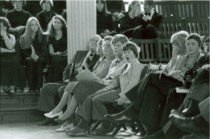 Clifford Knapp, Karl Knapp, Alma Knapp, Rita Knapp, and Eric Knapp seated on bench