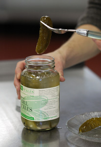 Removing a pickle from a jar with a fork