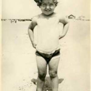 Young Mary Ellen Avery at the beach