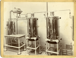 [Unidentified medical equipment]