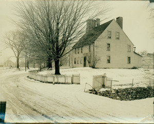 Exterior view of the Eleazer Arnold House, Lincoln, R.I.