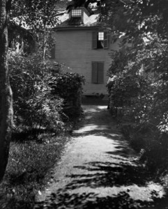 Exterior view of Jewett House from dirt path, South Berwick, Me.