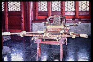 Forbidden City: sedan chair